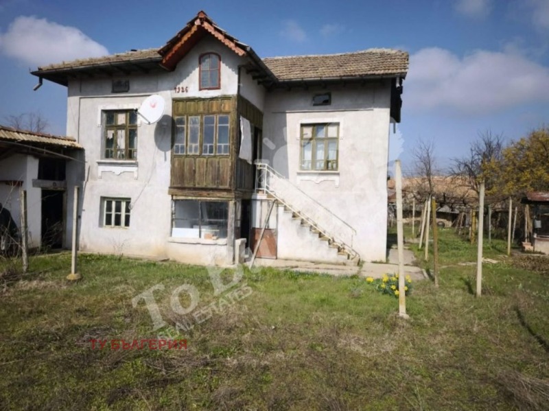 Продава КЪЩА в област Велико Търново, с. Хотница - 100 кв.м / 35 000 € » 68 454.05 лв., ТУ БЪЛГЕРИЯ
