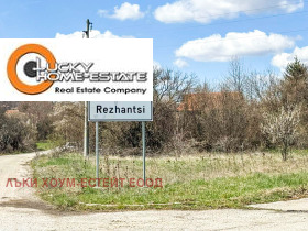 ПАРЦЕЛ, 1 800 m2