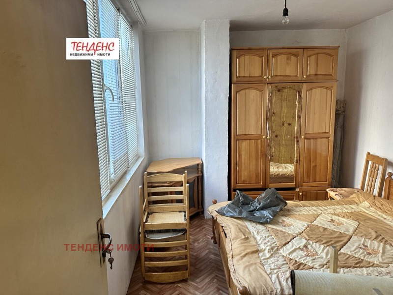 Продава  2-стаен град Кърджали , Веселчане , 65 кв.м | 92421349 - изображение [6]
