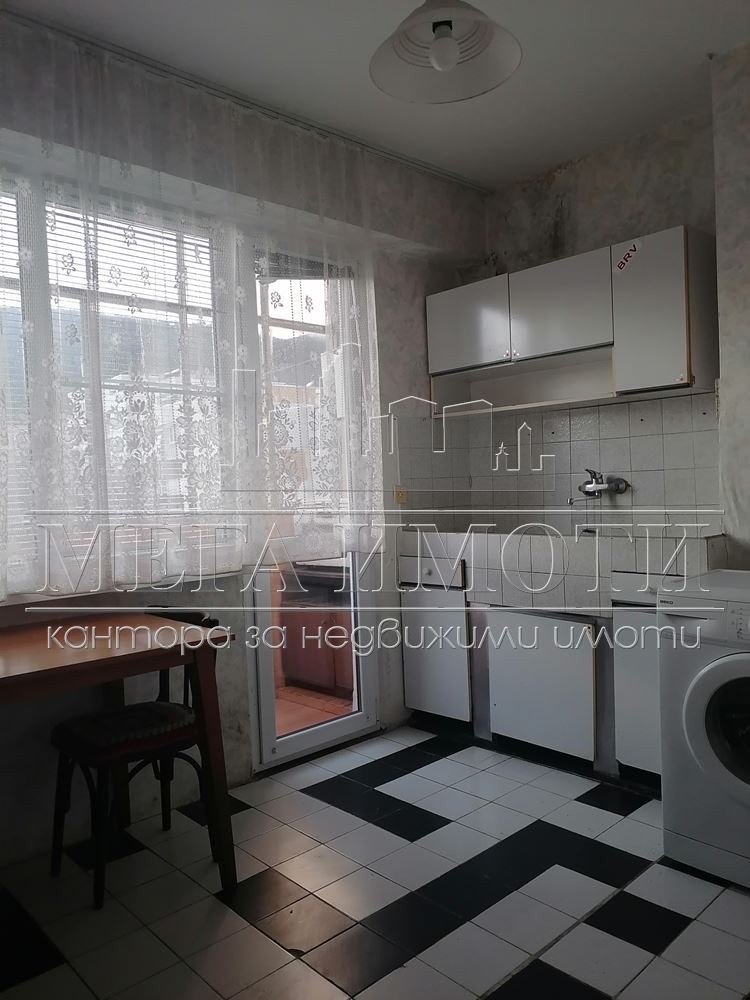 Продава 2-СТАЕН, гр. Сливен, Клуцохор, снимка 11 - Апартаменти - 53120845