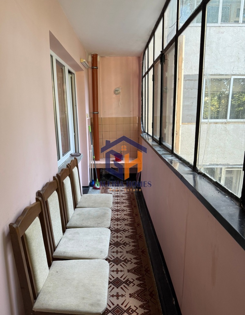 For Sale  2 bedroom Burgas , Vazrazhdane , 82 sq.m | 31414329 - image [2]
