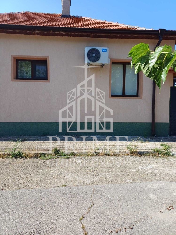 Продава КЪЩА, гр. Твърдица, област Сливен, снимка 2 - Къщи - 54255523