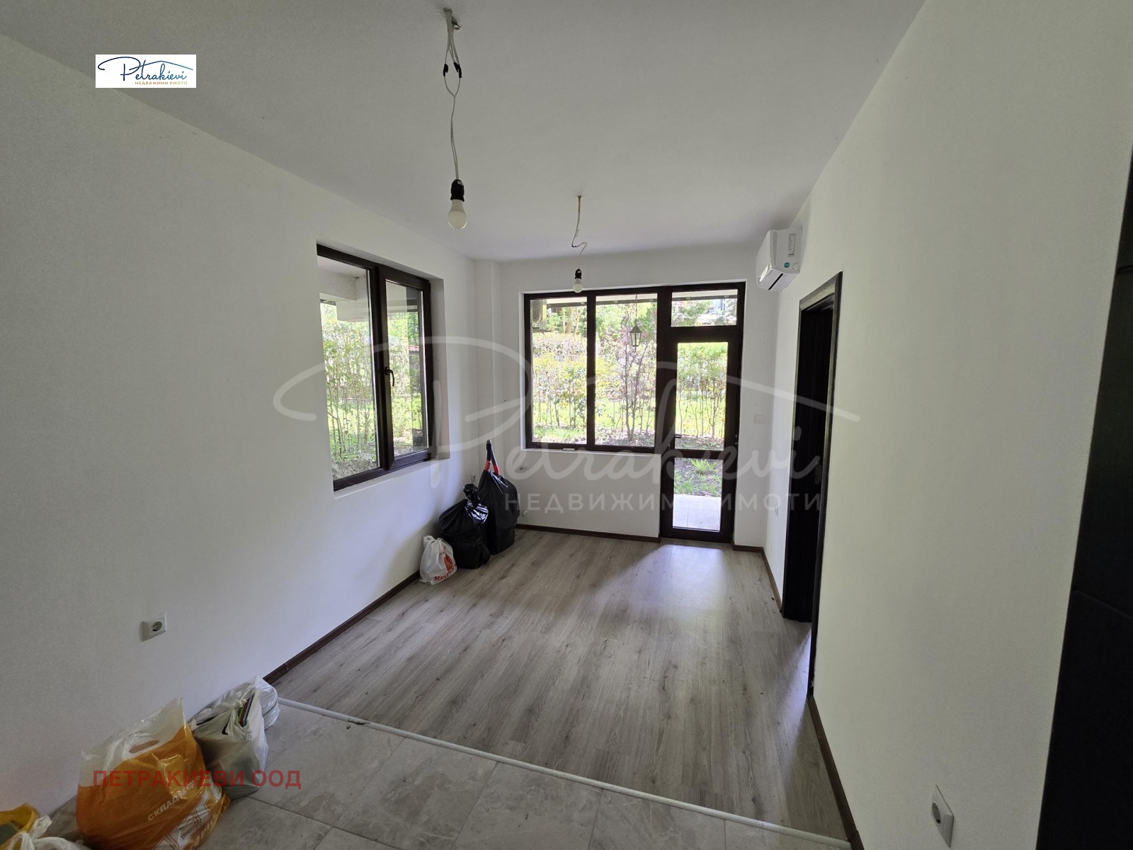Продава 2-СТАЕН, гр. Приморско, област Бургас, снимка 2 - Апартаменти - 50346703