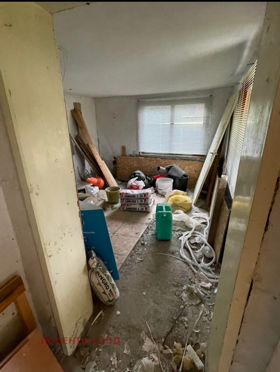 Продава 2-СТАЕН, гр. София, Гоце Делчев