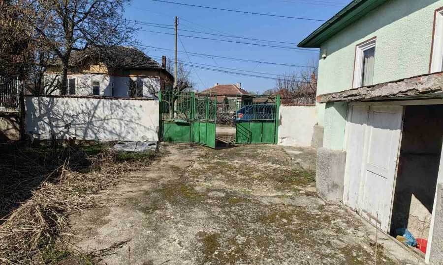 Продава КЪЩА, с. Ново село, област Видин, снимка 5 - Къщи - 53889662