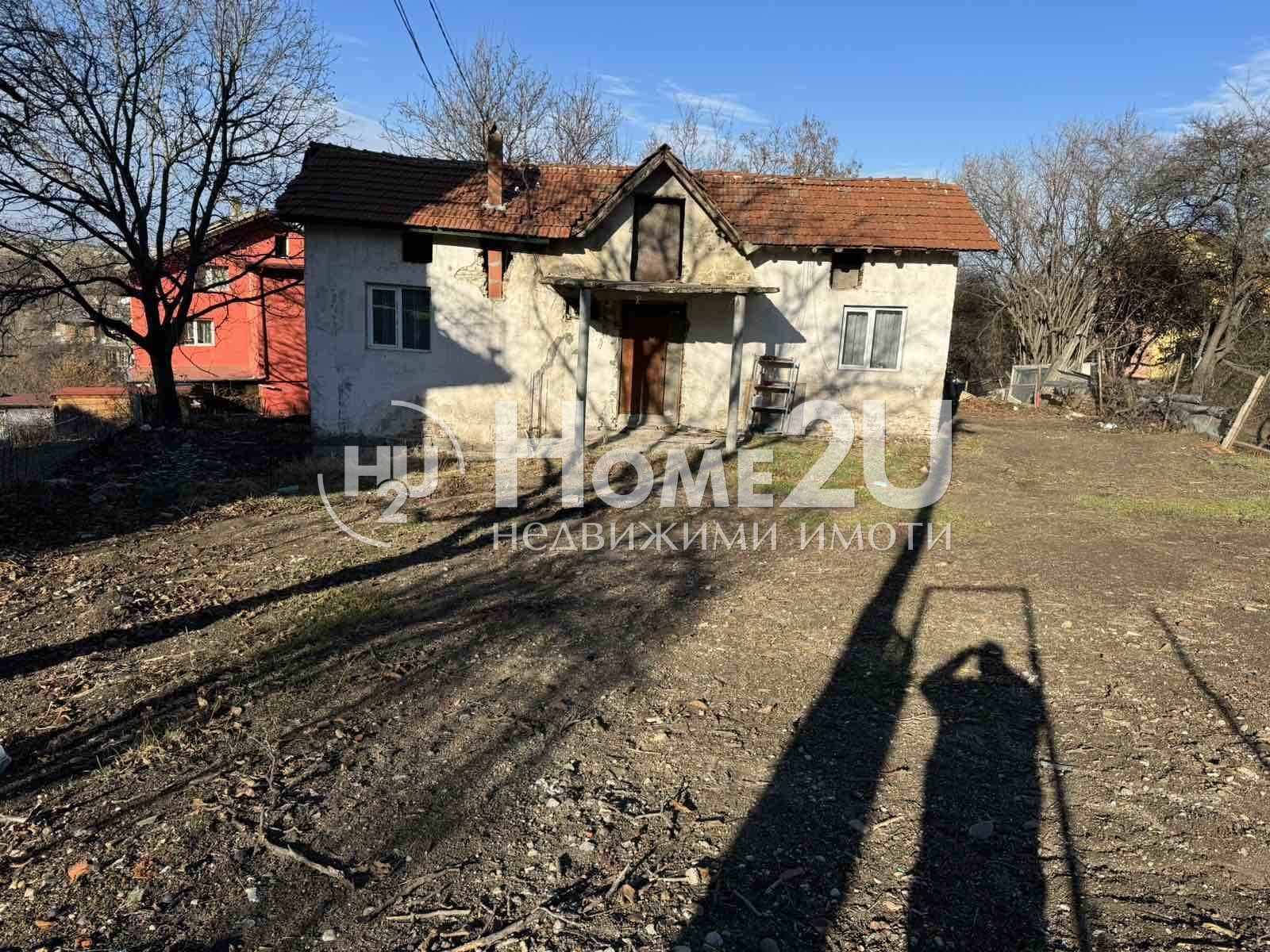 Продава КЪЩА, гр. София, Филиповци