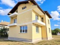 Продава КЪЩА, с. Дончево, област Добрич, снимка 2