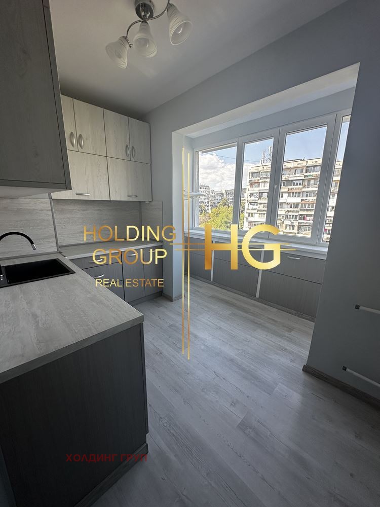 De vânzare  2 dormitoare Varna , Mladost 1 , 60 mp | 33974927