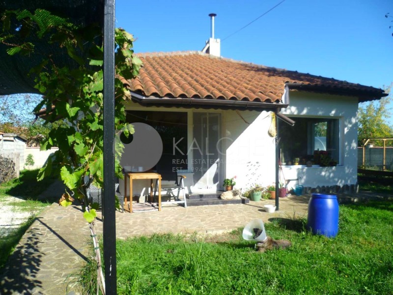 Продава КЪЩА, гр. Балчик, област Добрич