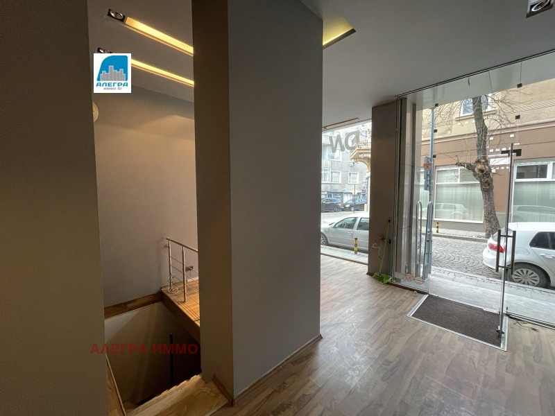 Till salu  affär Plovdiv , Centar , 240 kvm | 66998738 - bild [2]
