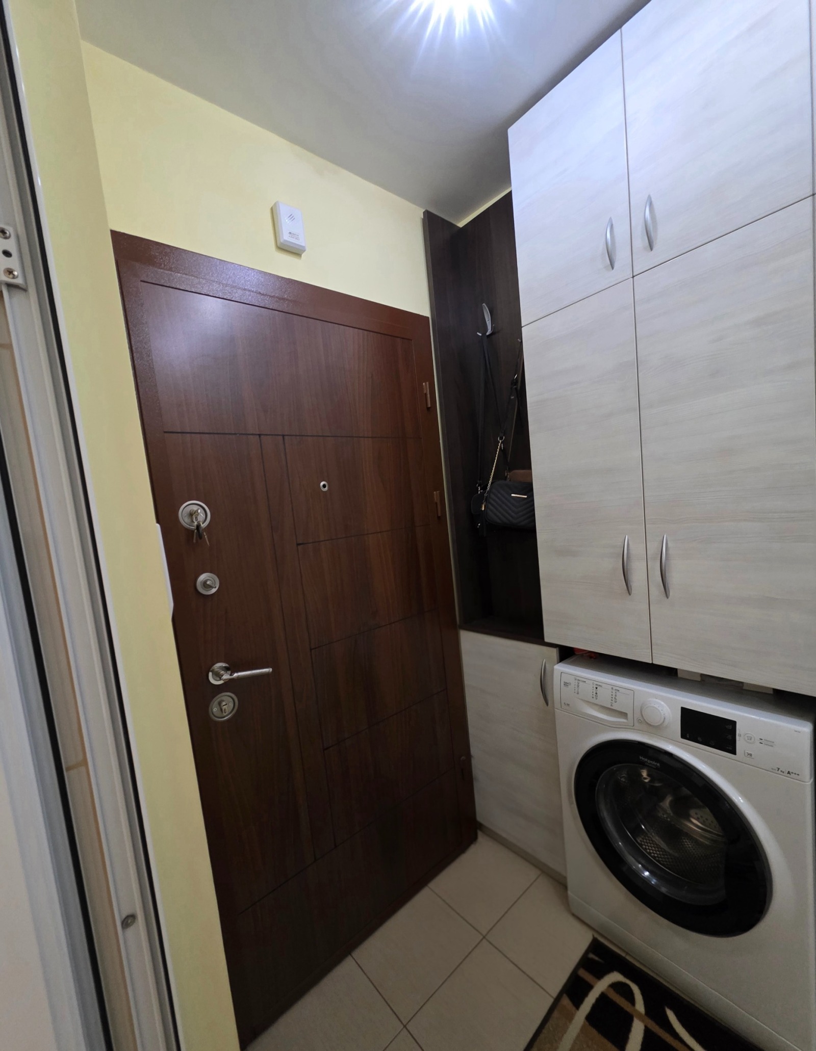 Продава 1-СТАЕН, гр. Търговище, Център, снимка 3 - Апартаменти - 54357126