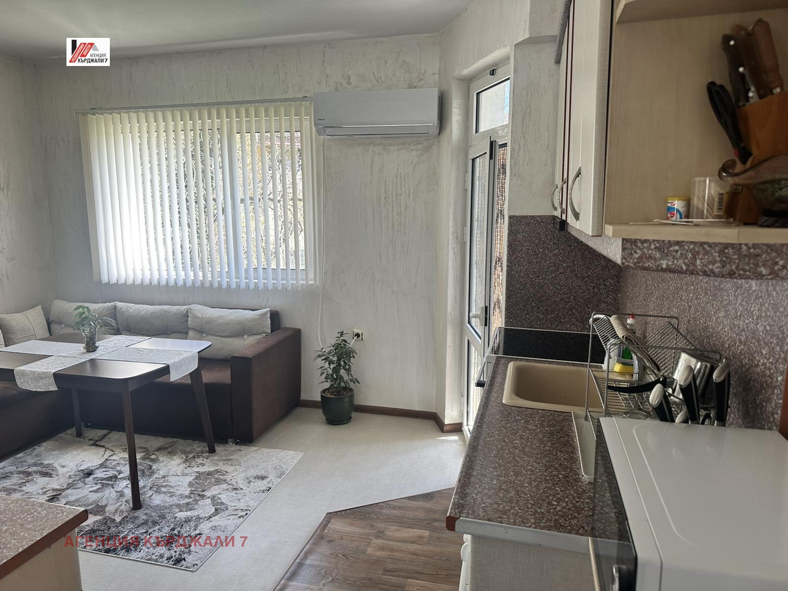 Продава 4-СТАЕН, гр. Кърджали, Център, снимка 6 - Апартаменти - 54447592
