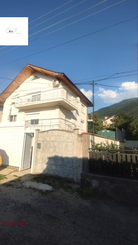 Hus Bistritsa, region Kyustendil 1