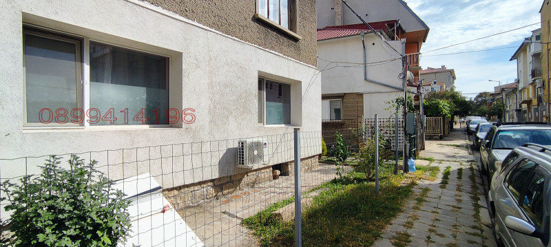 Продава ЕТАЖ ОТ КЪЩА, гр. Шумен, Пожарната, снимка 5 - Етаж от къща - 52778971