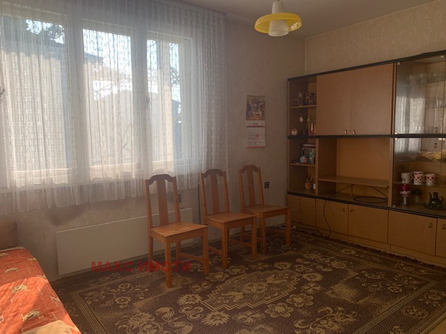 Продава  Етаж от къща град Стара Загора , Кольо Ганчев , 73 кв.м | 90917971 - изображение [4]