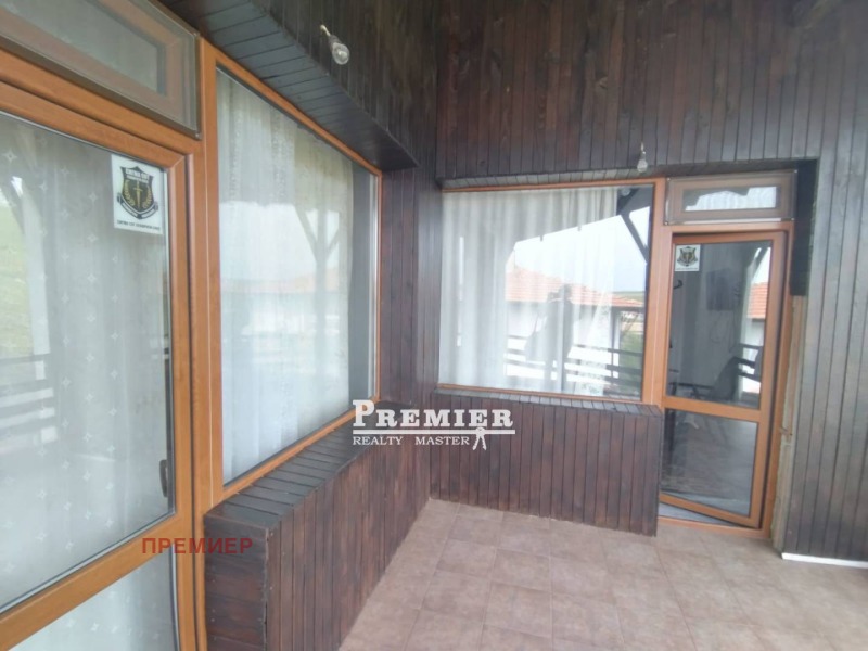 Te koop  Huis regio Boergas , Bata , 155 m² | 77586367 - afbeelding [16]