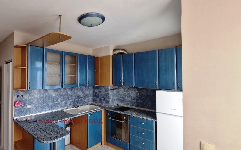 Продава 3-СТАЕН, гр. Каварна, област Добрич, снимка 2 - Апартаменти - 52647395