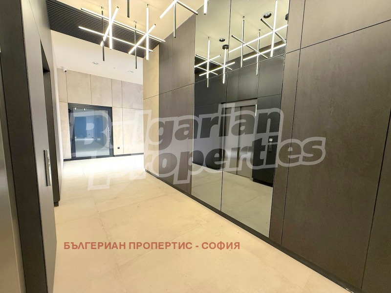 Продава 3-СТАЕН, гр. София, Банишора, снимка 4 - Апартаменти - 53110548