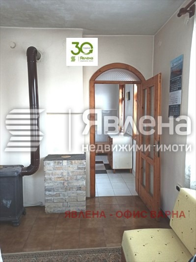 Продава ЕТАЖ ОТ КЪЩА, гр. Тетевен, област Ловеч, снимка 9 - Етаж от къща - 48420472