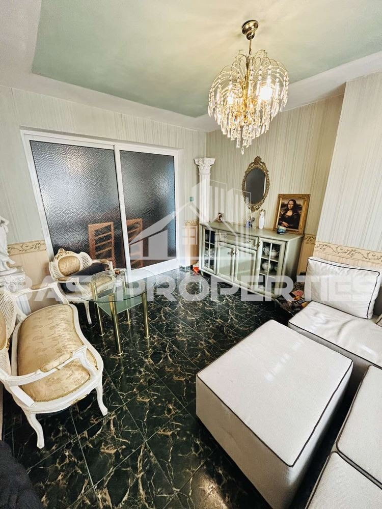 Till salu  Hus Golv Sofia , Orlandovci , 144 kvm | 77615528 - bild [3]