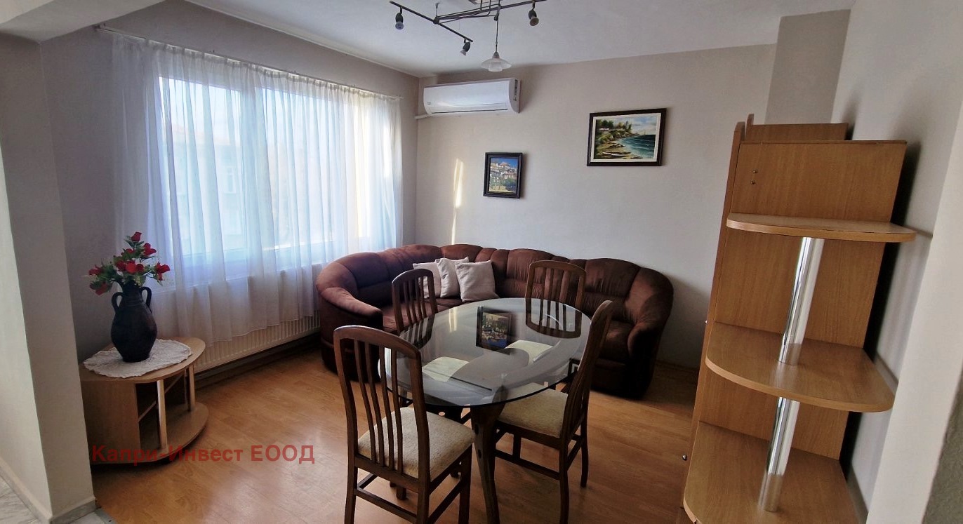 Продава 3-СТАЕН, гр. Каварна, област Добрич, снимка 2 - Апартаменти - 52647395