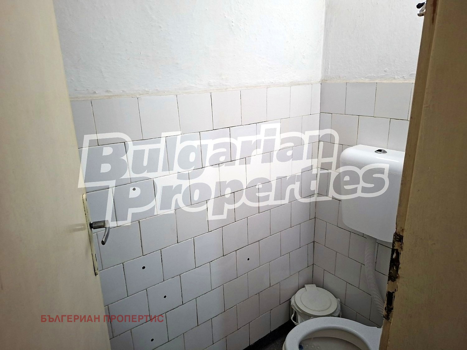 Продава 4-СТАЕН, гр. Шумен, Център, снимка 9 - Апартаменти - 55170894
