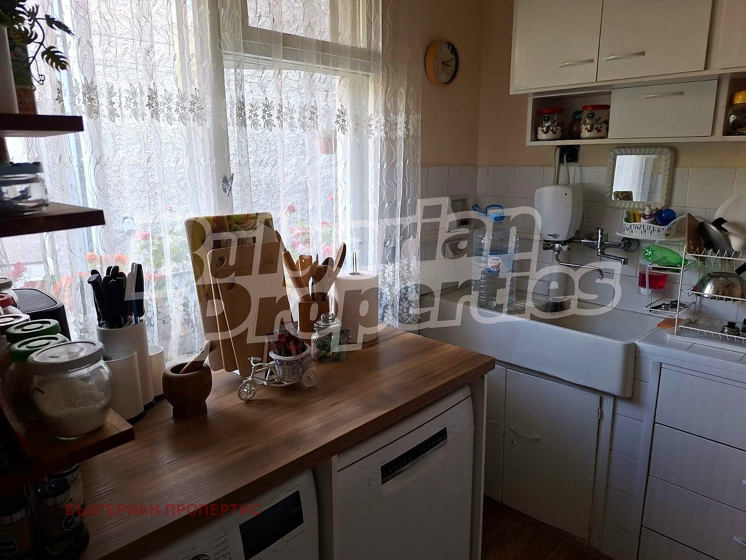 Продава 4-СТАЕН, гр. Шумен, Център, снимка 3 - Апартаменти - 55170894