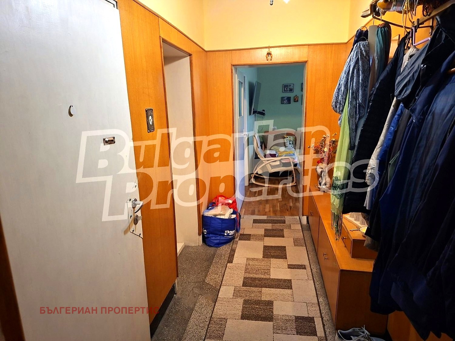 Продава 4-СТАЕН, гр. Шумен, Център, снимка 6 - Апартаменти - 55170894