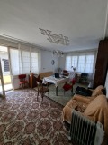 Продава  Етаж от къща област Шумен , гр. Нови пазар , 128 кв.м | 16498934 - изображение [9]