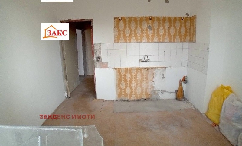 Продава 2-СТАЕН, гр. Кърджали, Възрожденци, снимка 3 - Aпартаменти - 47639247