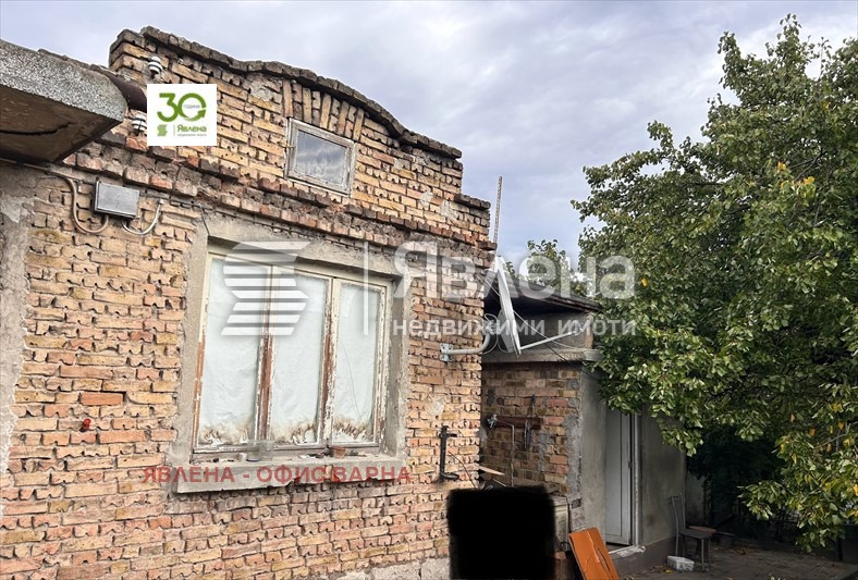 Продава КЪЩА, гр. Варна, Трошево, снимка 2 - Къщи - 49340520