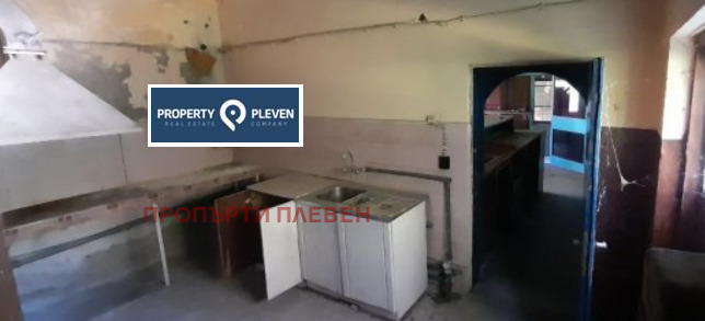 Продава ЗАВЕДЕНИЕ, гр. Плевен, Сторгозия, снимка 2 - Заведения - 53497909