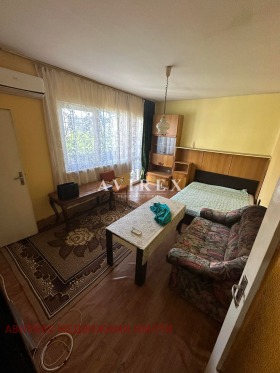 Продажба на едностайни апартаменти в град Пловдив — страница 3 - изображение 13 