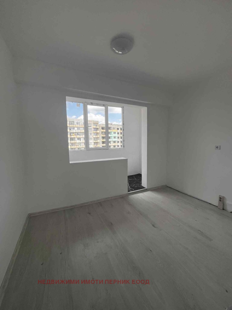 En venta  2 dormitorios región Pernik , Radomir , 92 metros cuadrados | 69507941 - imagen [8]