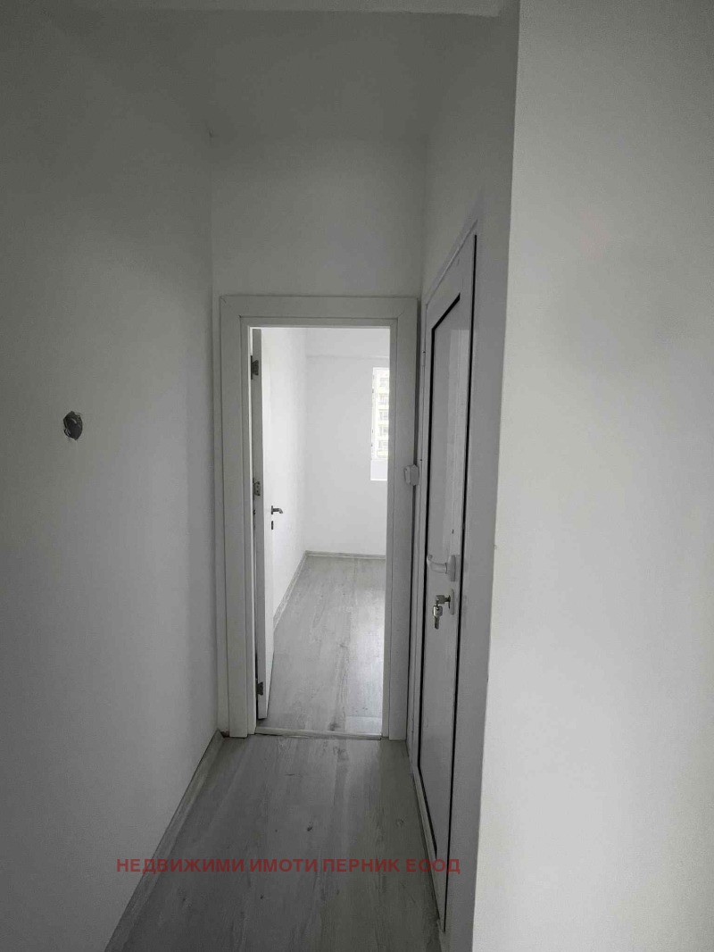 En venta  2 dormitorios región Pernik , Radomir , 92 metros cuadrados | 69507941 - imagen [12]