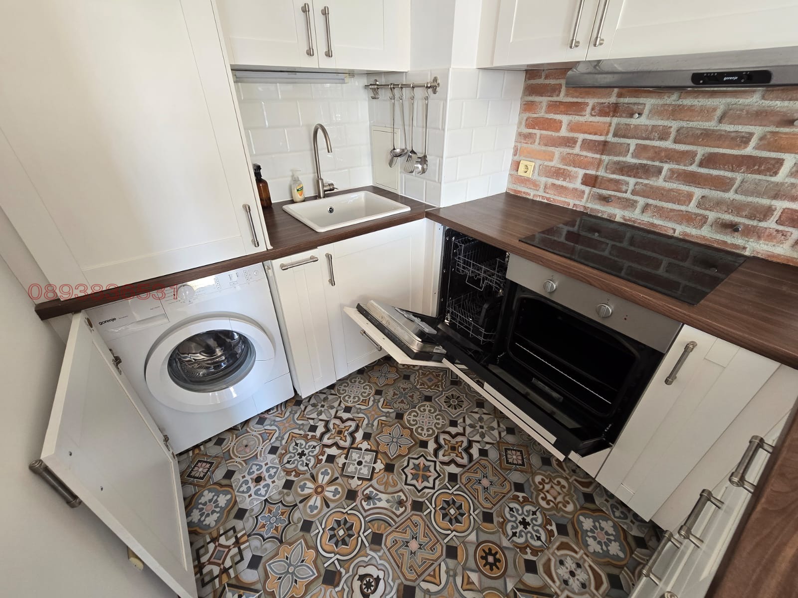 Продава 2-СТАЕН, гр. София, Център, снимка 5 - Апартаменти - 54230183