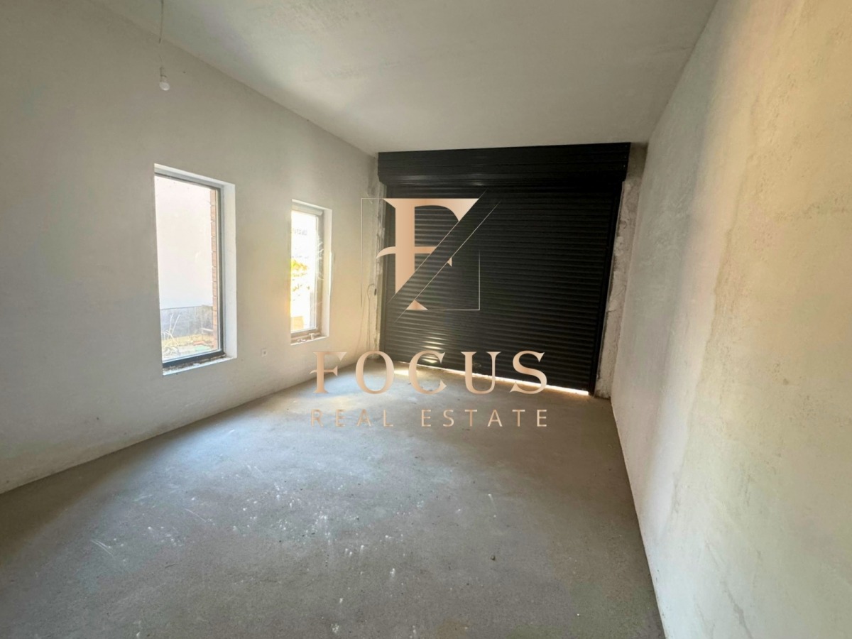 Продава КЪЩА, гр. Пловдив, Беломорски, снимка 2 - Къщи - 54299174