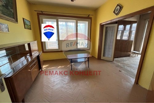 Продава 3-СТАЕН, гр. Шумен, Добруджански, снимка 1 - Aпартаменти - 47515004