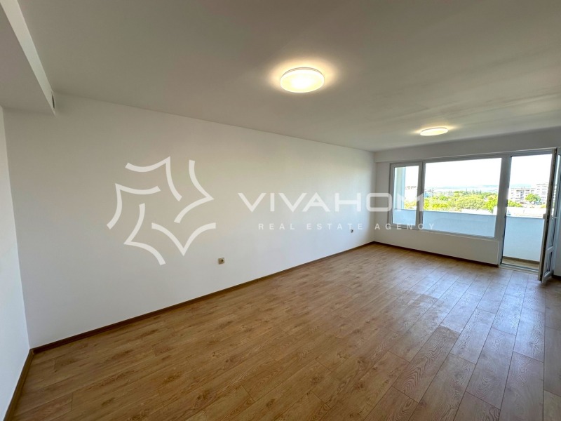Myytävänä  2 makuuhuonetta Varna , Vladislav Varnentšik 1 , 61 neliömetriä | 63620294
