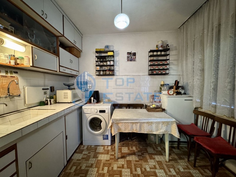 Продава МНОГОСТАЕН, гр. Горна Оряховица, област Велико Търново, снимка 5 - Апартаменти - 53042974