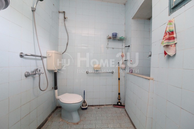 Продава  Къща област Пловдив , гр. Перущица , 152 кв.м | 61554619 - изображение [8]