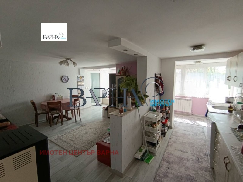 Продава КЪЩА, гр. Варна, Галата