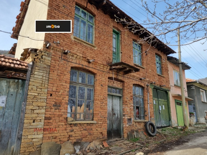 Продава КЪЩА, с. Врабево, област Ловеч