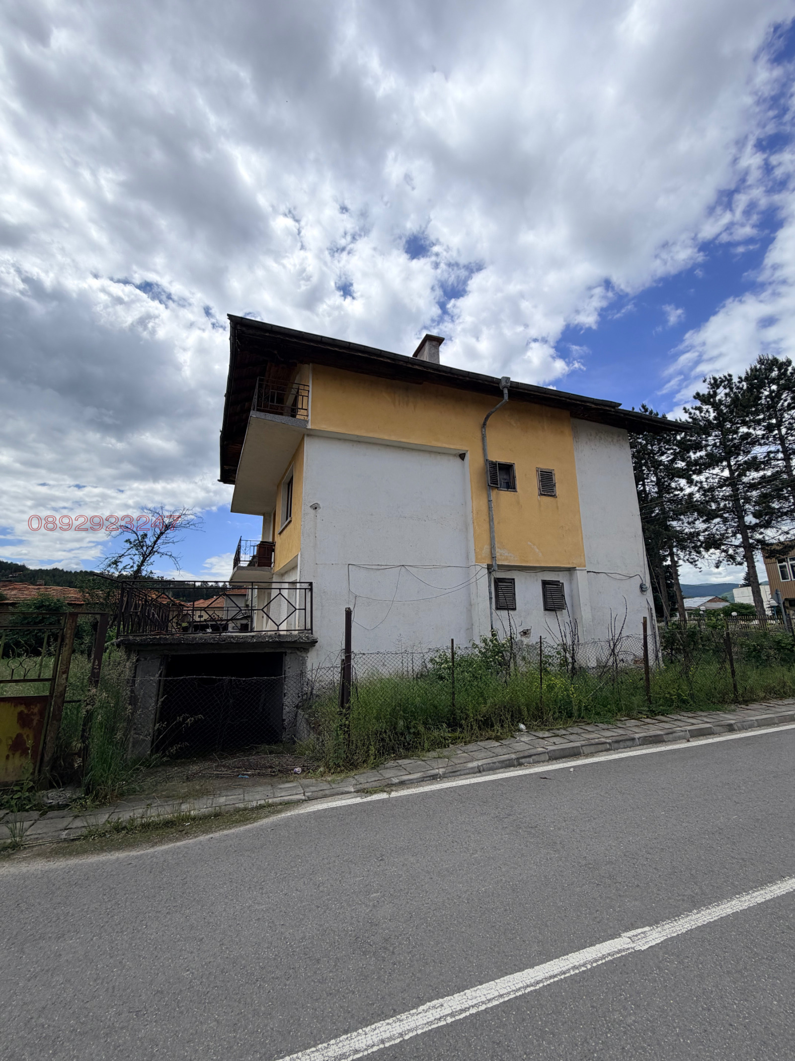 Продава КЪЩА, гр. Хаджидимово, област Благоевград, снимка 2 - Къщи - 55043490
