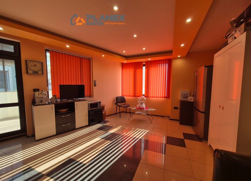 In vendita  Studio Varna , VINS-Cherven ploshtad , 34 mq | 13392817