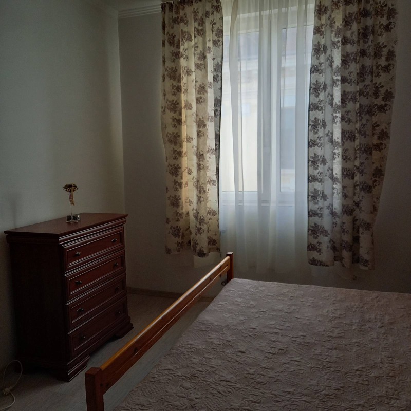 Na prodej  1 ložnice Sofia , Banišora , 50 m2 | 58915463 - obraz [4]