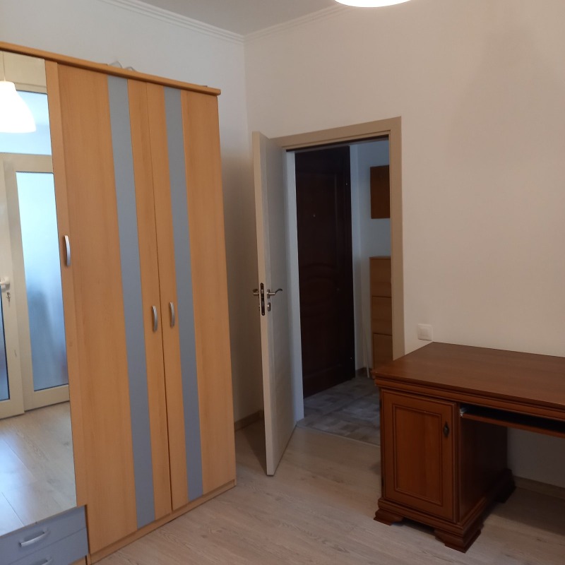 Na prodej  1 ložnice Sofia , Banišora , 50 m2 | 58915463 - obraz [6]