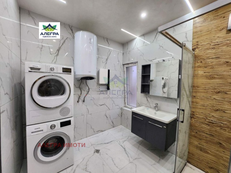Продава  2-стаен град Пазарджик , Идеален център , 64 кв.м | 23302711 - изображение [9]