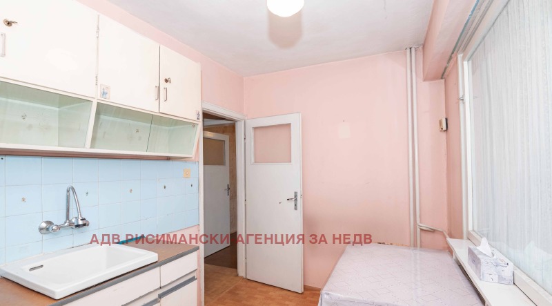Продава 2-СТАЕН, гр. Бургас, Изгрев, снимка 5 - Апартаменти - 52855281