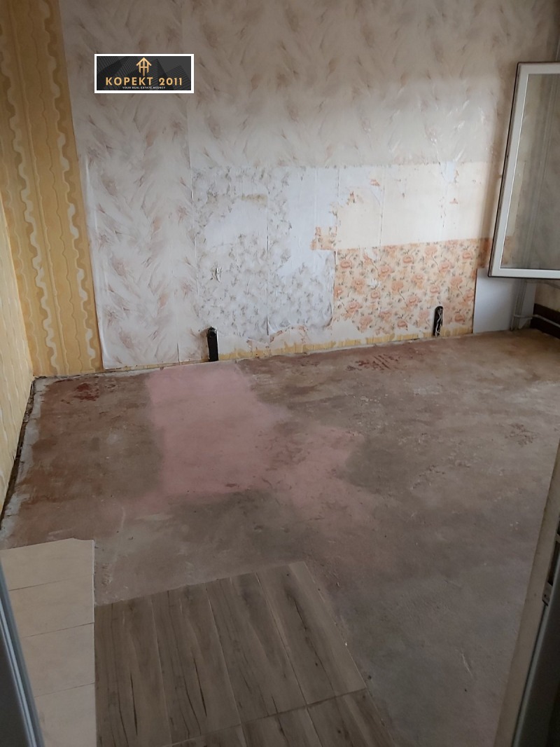 Te koop  3 slaapkamers Ruse , Vazrazjdane , 100 m² | 62673055 - afbeelding [5]